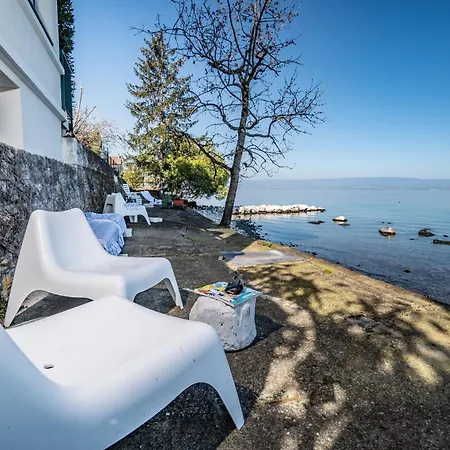 La Du - De - Les Pieds Dans L'eau Maxilly-sur-Leman