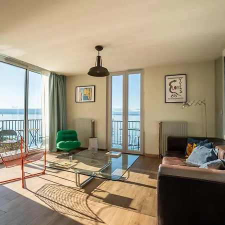 Apartment La Du - De - Les Pieds Dans L'eau *