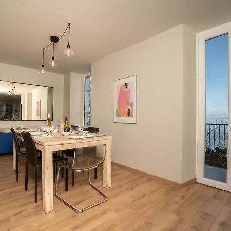 Apartment La Du - De - Les Pieds Dans L'eau